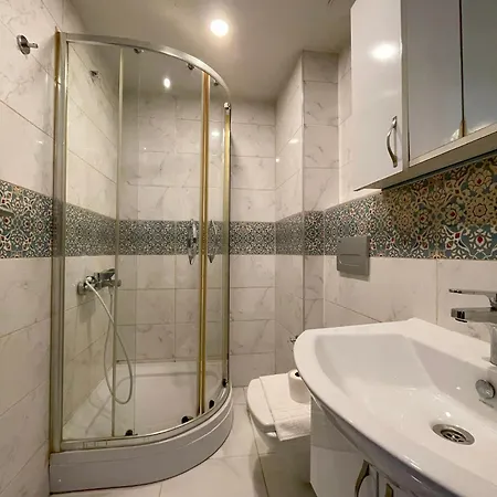 Beyoglu Deluxe Studyo Pera Homes84 * Istanboel
